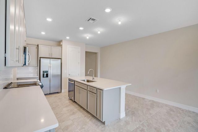 8656 Escue Street, Lake Worth, FL 33467