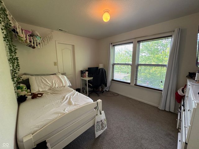 1115 Maple Run Drive, Sheridan, IN 46069