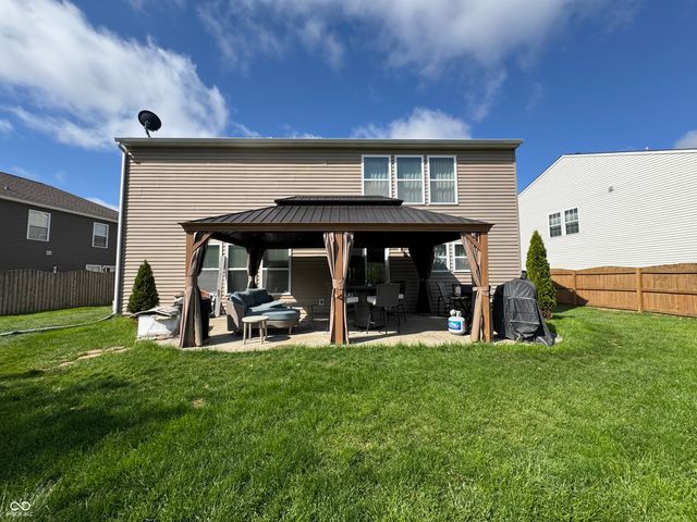 1115 Maple Run Drive, Sheridan, IN 46069