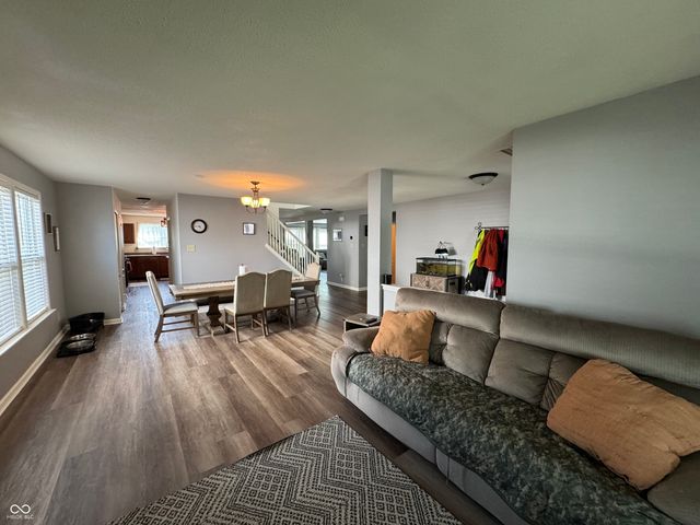1115 Maple Run Drive, Sheridan, IN 46069