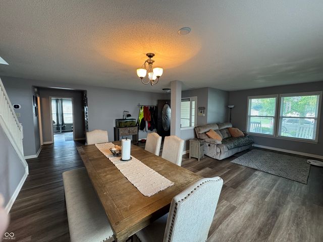 1115 Maple Run Drive, Sheridan, IN 46069