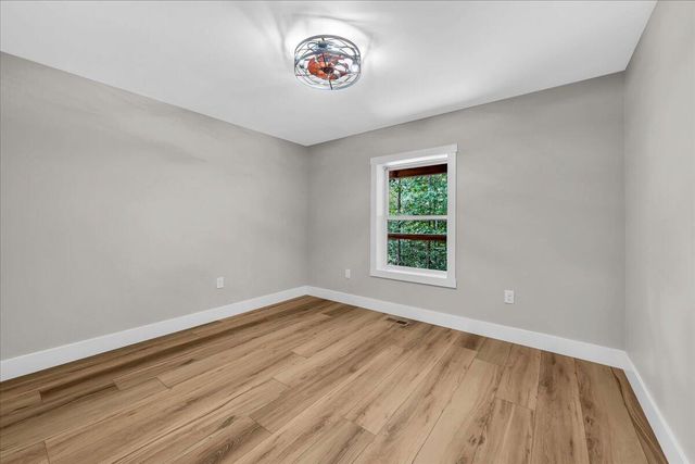 415 Thunder Ridge Drive, South Pittsburg, TN 37380