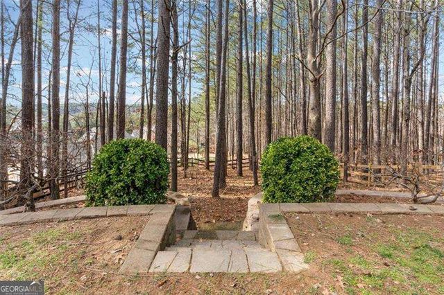 221 Copper Leaf Way, Dallas, GA 30132