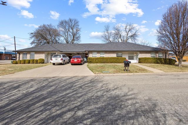 805 Peachtree Place, Sherman, TX 75090