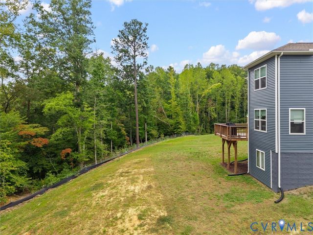6901 Switch Cane Ct, New Kent, VA 23141