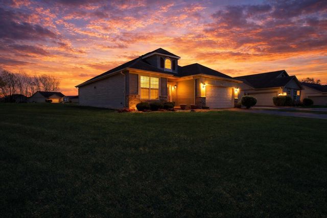 11677 Maryland Street, Crown Point, IN 46307