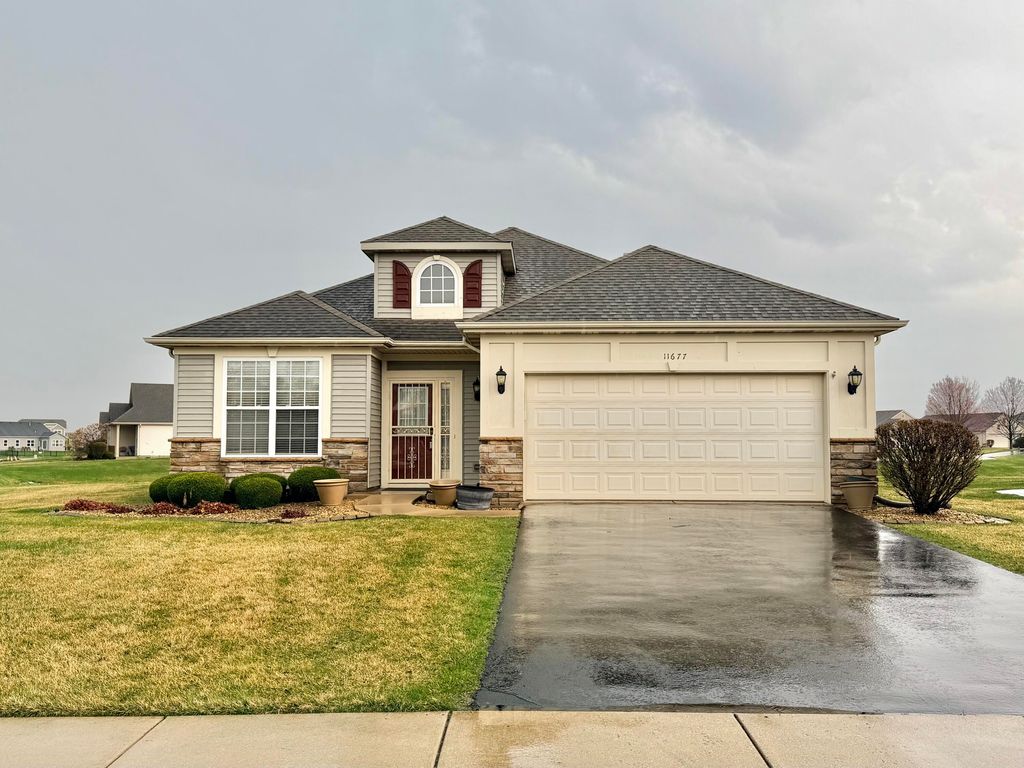 11677 Maryland Street, Crown Point, IN 46307