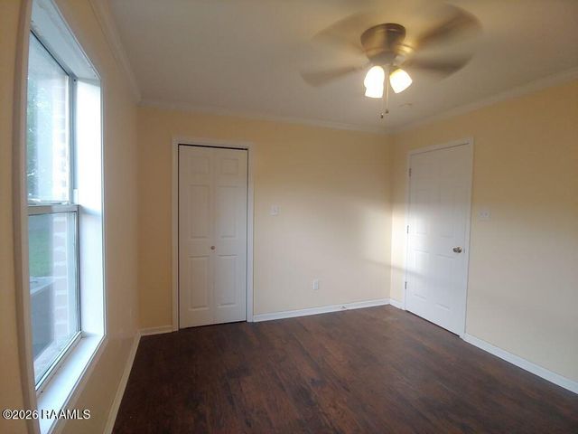 1423 W College Avenue, Opelousas, LA 70570