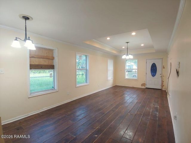1423 W College Avenue, Opelousas, LA 70570