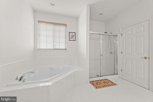 5 SAINT GEORGE ST, Ocean View, DE 19970