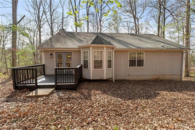 1311 Ridgeview Road, Auburn, GA 30011