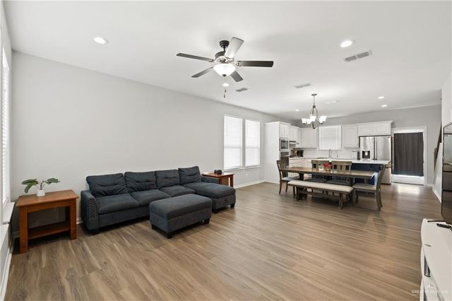 516 S Tecate Drive, Mission, TX 78572