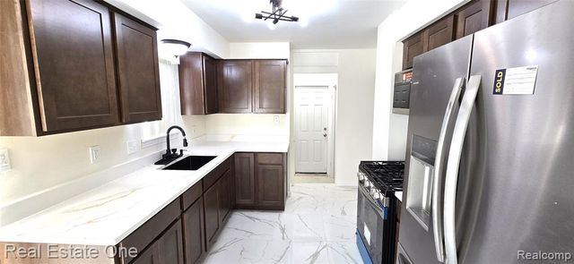 342 Melvin Street, River Rouge, MI 48218