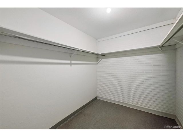 16 Amesbury St, Broomfield, CO 80020