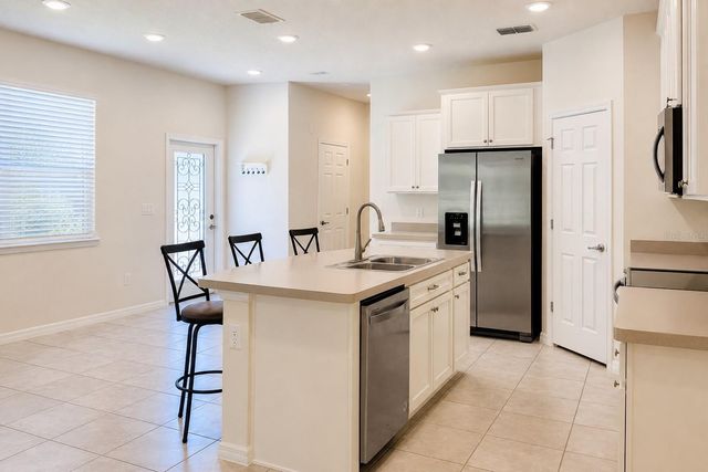 5012 SYLVESTER LOOP, Tampa, FL 33610