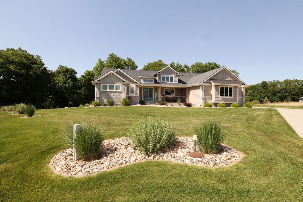 1457 Nakota Place, Boone, IA 50036