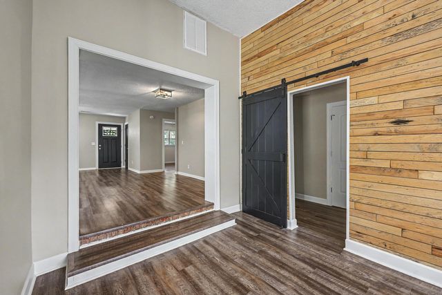 330 Oxford Road, Ladson, SC 29456