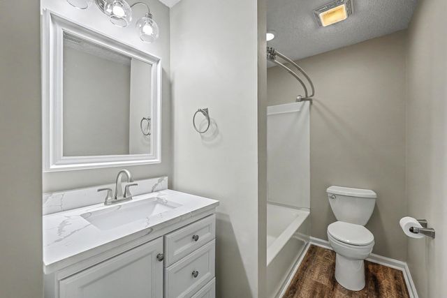 330 Oxford Road, Ladson, SC 29456