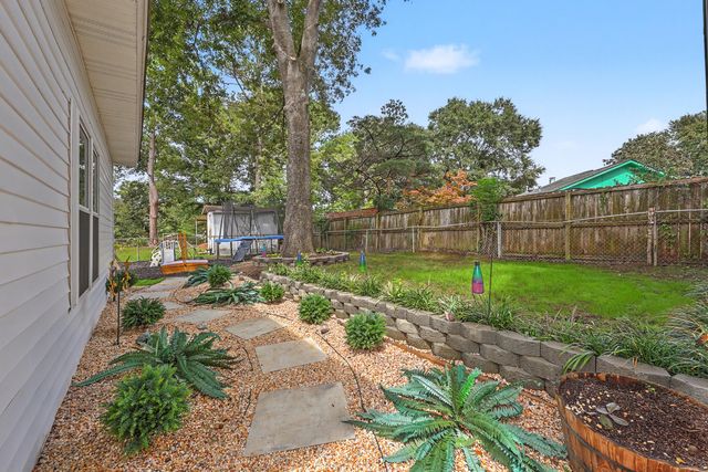 330 Oxford Road, Ladson, SC 29456
