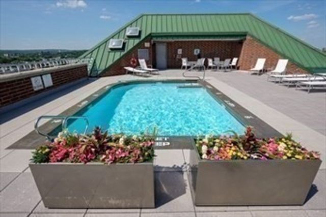 15 N Beacon Street 414, Boston, MA 02134