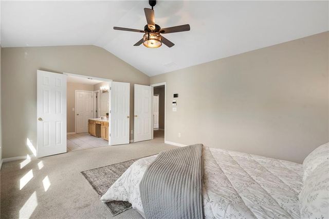 2420 Greyhurst Way SW, Smyrna, GA 30082