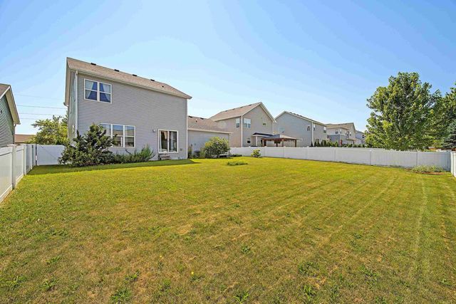 4716 CATALINA Parkway, Mcfarland, WI 53558