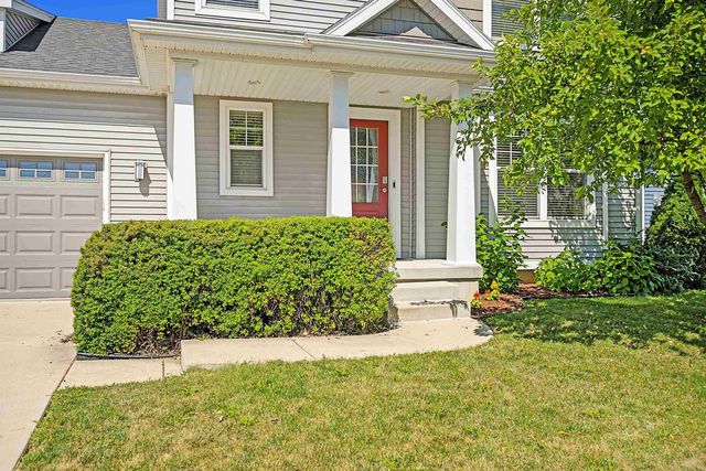 4716 CATALINA Parkway, Mcfarland, WI 53558