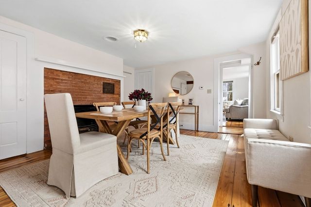 8 California St, Newburyport, MA 01950