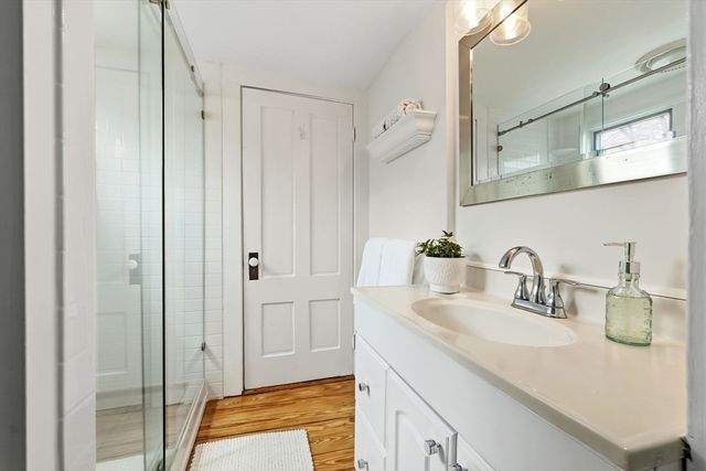 8 California St, Newburyport, MA 01950