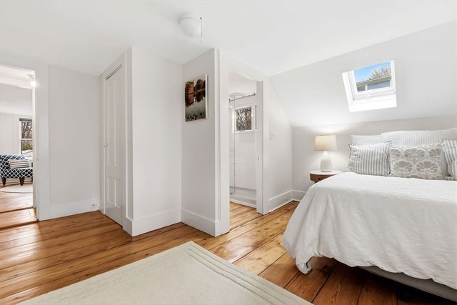 8 California St, Newburyport, MA 01950