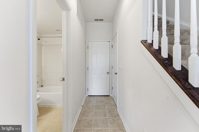 42396 BENFOLD SQ, Brambleton, VA 20148