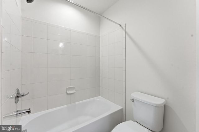 42396 BENFOLD SQ, Brambleton, VA 20148