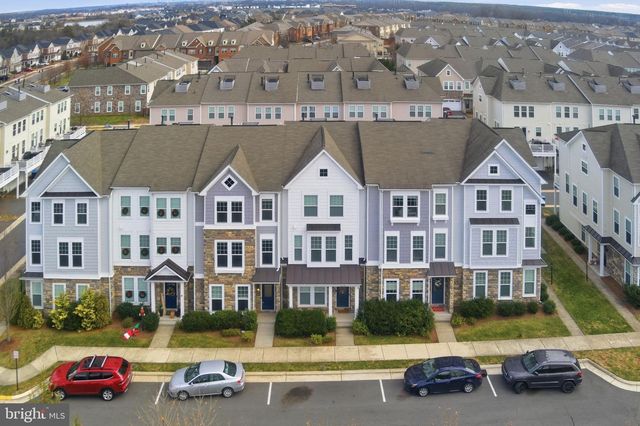 42396 BENFOLD SQ, Brambleton, VA 20148