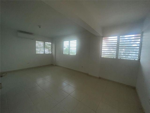 1 LOS PINOS, Cayey, PR 00736