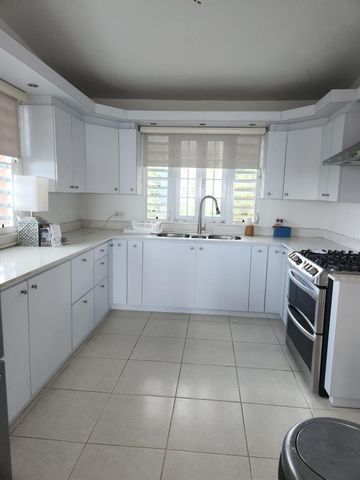 1 LOS PINOS, Cayey, PR 00736