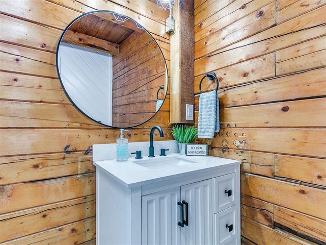 14697 SE 44th Street, Choctaw, OK 73020