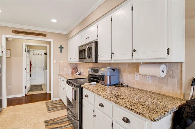 8590 Palmer Woods Drive, Semmes, AL 36575