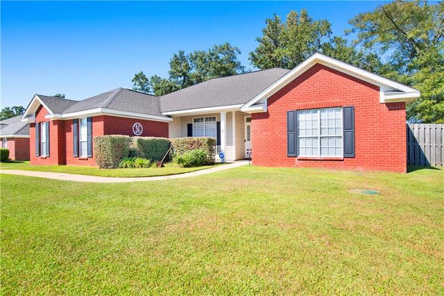 8590 Palmer Woods Drive, Semmes, AL 36575