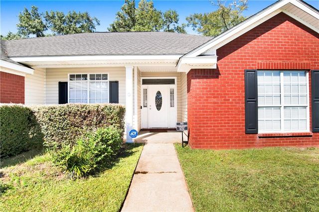 8590 Palmer Woods Drive, Semmes, AL 36575