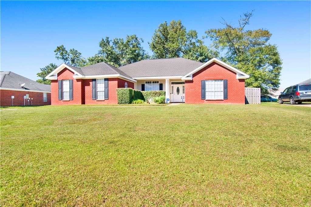 8590 Palmer Woods Drive, Semmes, AL 36575