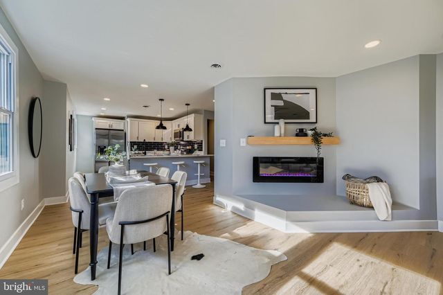 2122 LODGE FOREST DR, Baltimore, MD 21219