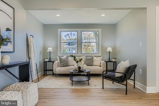 2122 LODGE FOREST DR, Baltimore, MD 21219