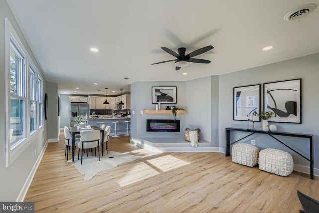 2122 LODGE FOREST DR, Baltimore, MD 21219