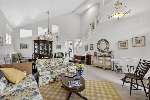 71 Princewood Lane, Palm Beach Gardens, FL 33410