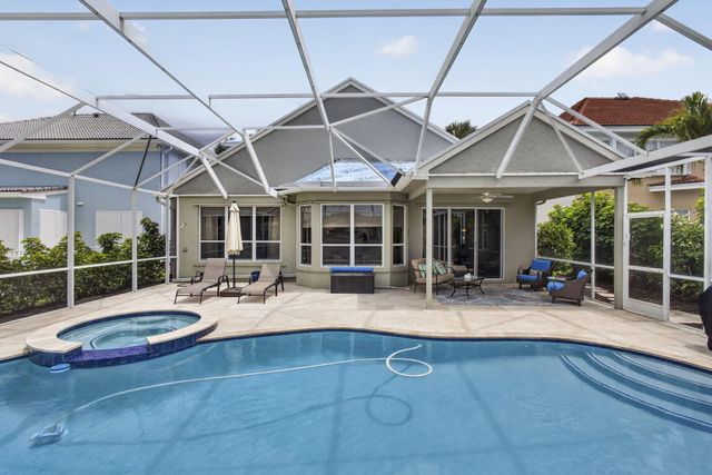 71 Princewood Lane, Palm Beach Gardens, FL 33410