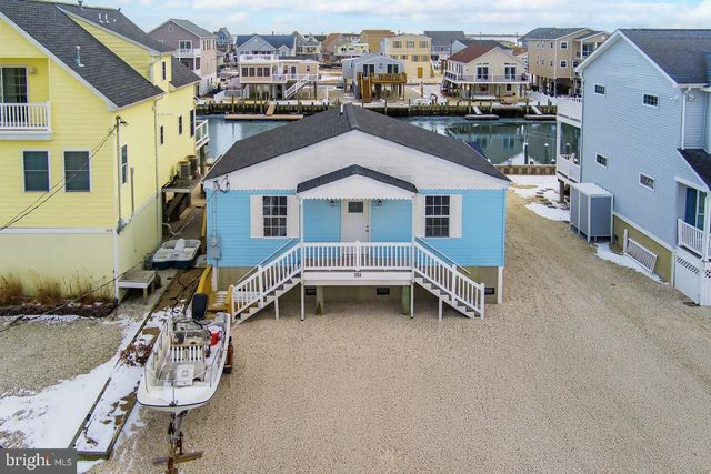 202 HERON RD, Tuckerton, NJ 08087
