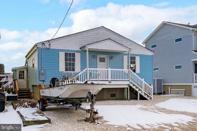 202 HERON RD, Tuckerton, NJ 08087