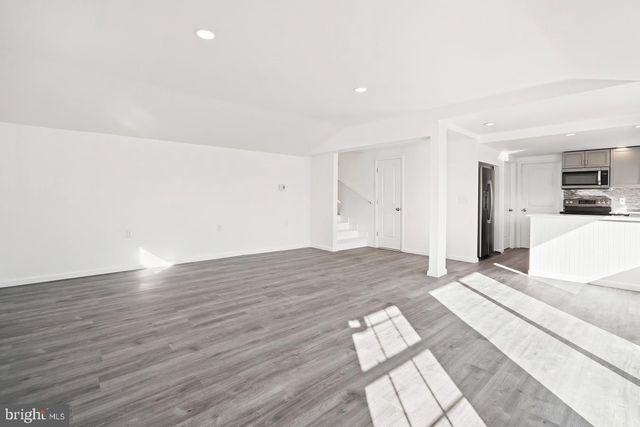 202 HERON RD, Tuckerton, NJ 08087