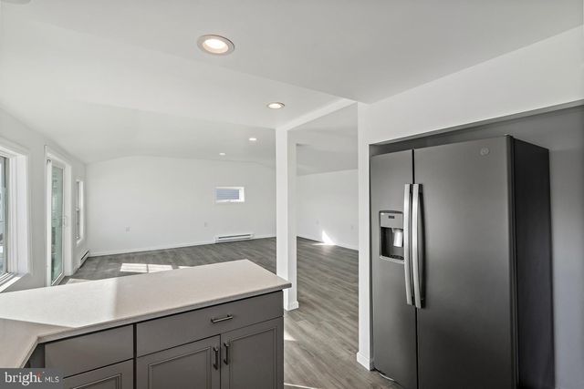 202 HERON RD, Tuckerton, NJ 08087