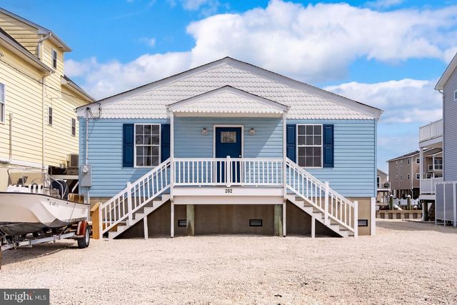 202 HERON RD, Tuckerton, NJ 08087